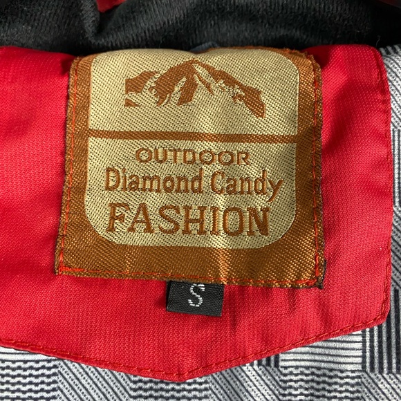 Gore-Tex Red and Gray Rain Jacket Outdoor Sport - Picture 12 of 12